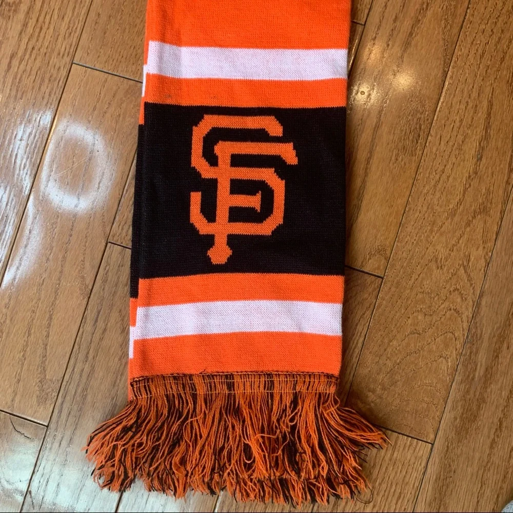 MLB San Francisco GIANTS Unisex Team Stripe Scarf Fall Winter Collectible